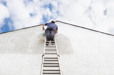 Peinture extérieure à Sainte-Catherine — façades et ravalement